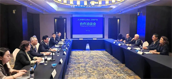 蔡邦銀率團赴新加坡和澳大利亞考察訪問